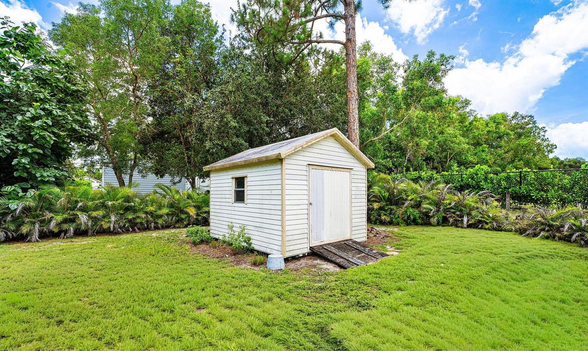 069-1473263rdCourtNorth-TheAcreage-FL-33