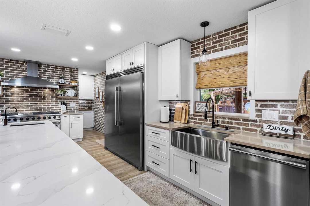 018-1473263rdCourtNorth-TheAcreage-FL-33
