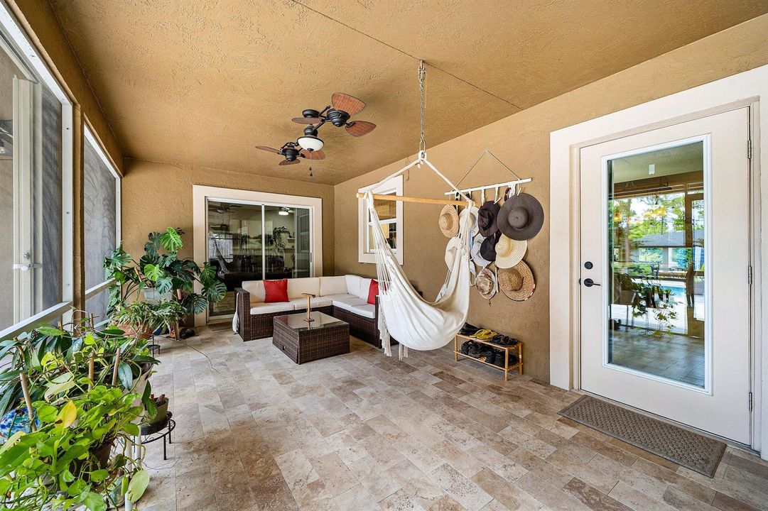 054-1473263rdCourtNorth-TheAcreage-FL-33