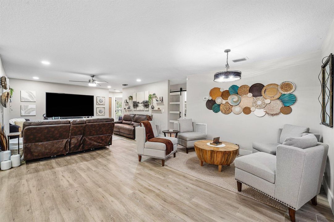 019-1473263rdCourtNorth-TheAcreage-FL-33