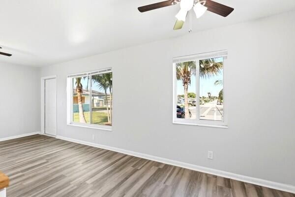 2302 lr w hurricane impact windows