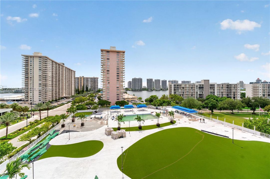 На продажу: $729,950 (2 спален, 2 ванн, 1856 Квадратных фут)