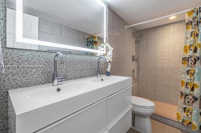 В аренду: $3,600 (2 спален, 2 ванн, 1537 Квадратных фут)
