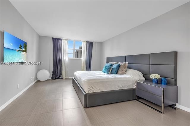 В аренду: $3,600 (2 спален, 2 ванн, 1537 Квадратных фут)