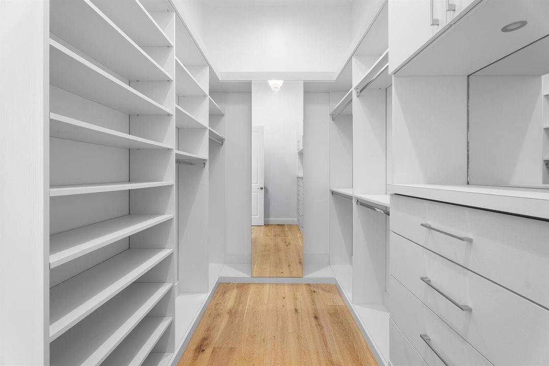 Main Bedroom Walk In Closet 1