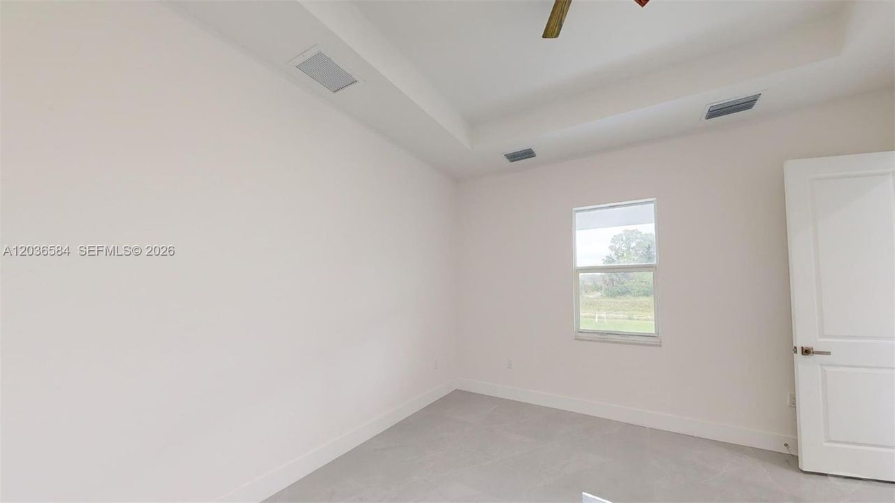 For Rent: $2,200 (3 beds, 2 baths, 1635 Square Feet)