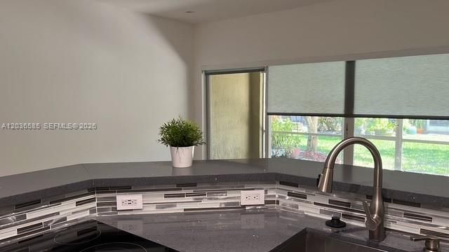 В аренду: $2,900 (2 спален, 2 ванн, 1169 Квадратных фут)