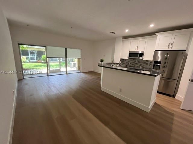 В аренду: $2,900 (2 спален, 2 ванн, 1169 Квадратных фут)