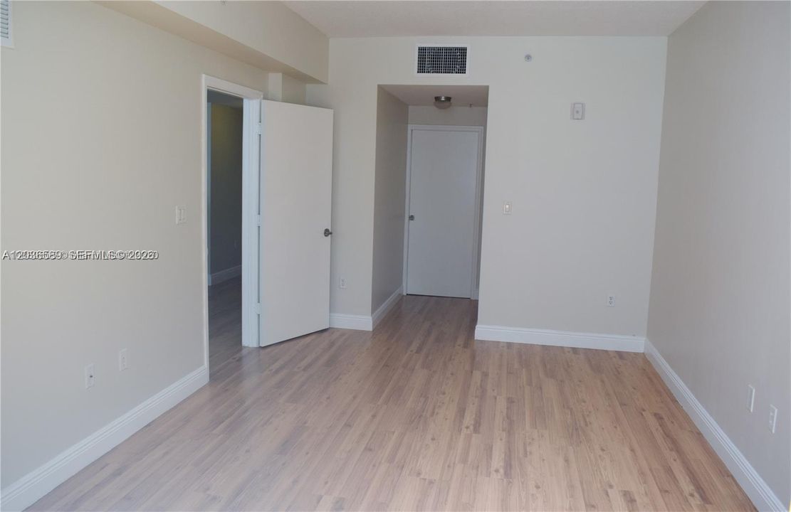 En Renta: $3,400 (1 camas, 1 baños, 790 Pies cuadrados)