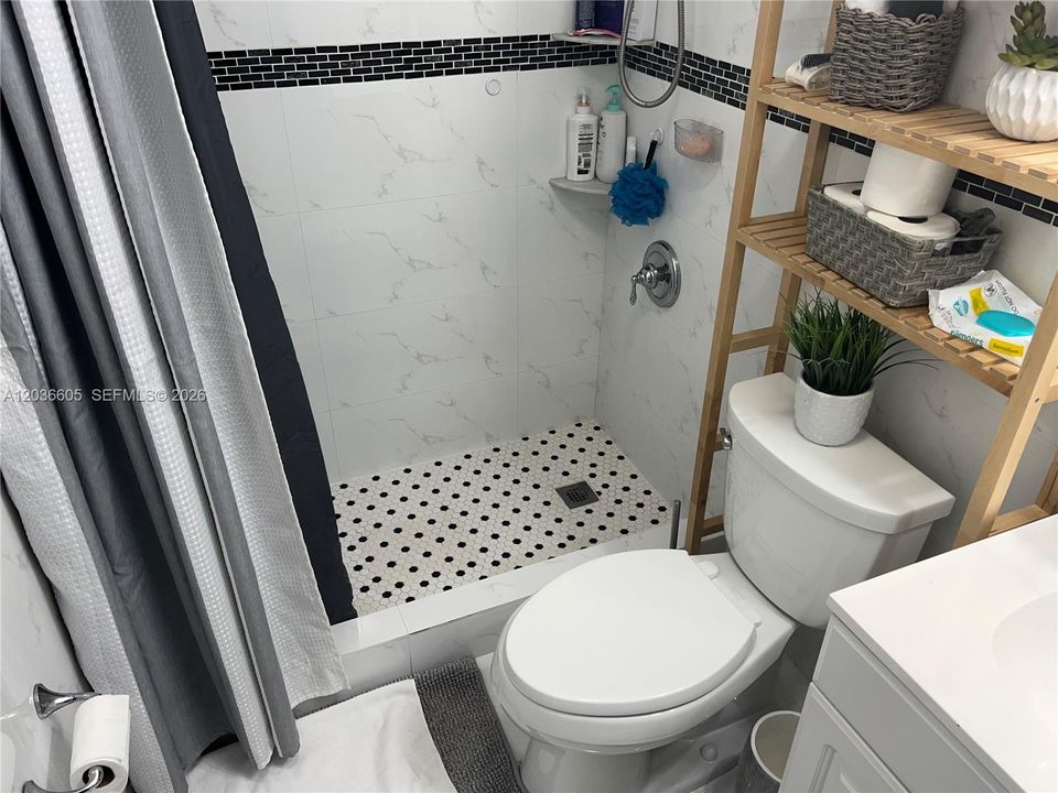 В аренду: $2,700 (3 спален, 2 ванн, 1000 Квадратных фут)