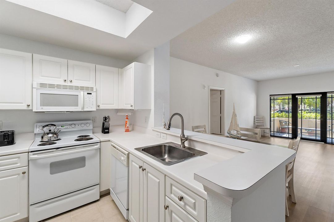 018-2915TuscanyCt-102-PalmBeachGardens-F