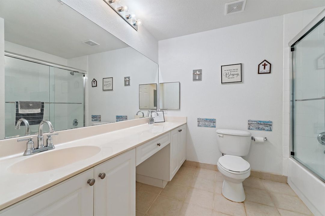 035-2915TuscanyCt-102-PalmBeachGardens-F