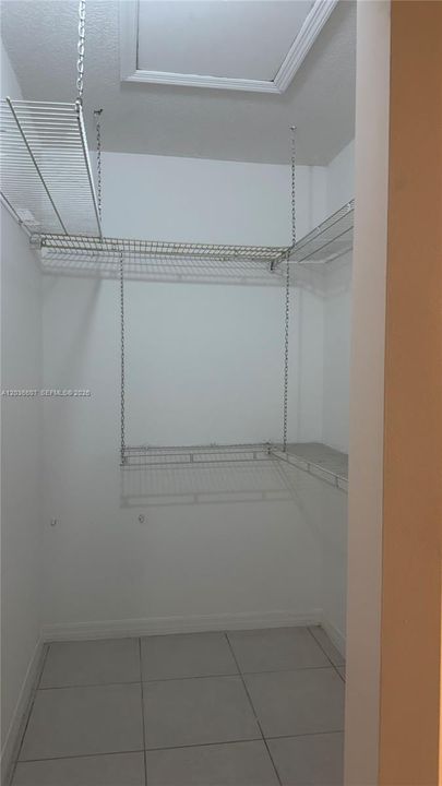 В аренду: $3,200 (3 спален, 2 ванн, 1400 Квадратных фут)