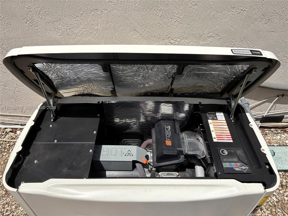 Generac Guardian 22KW Pic 2
