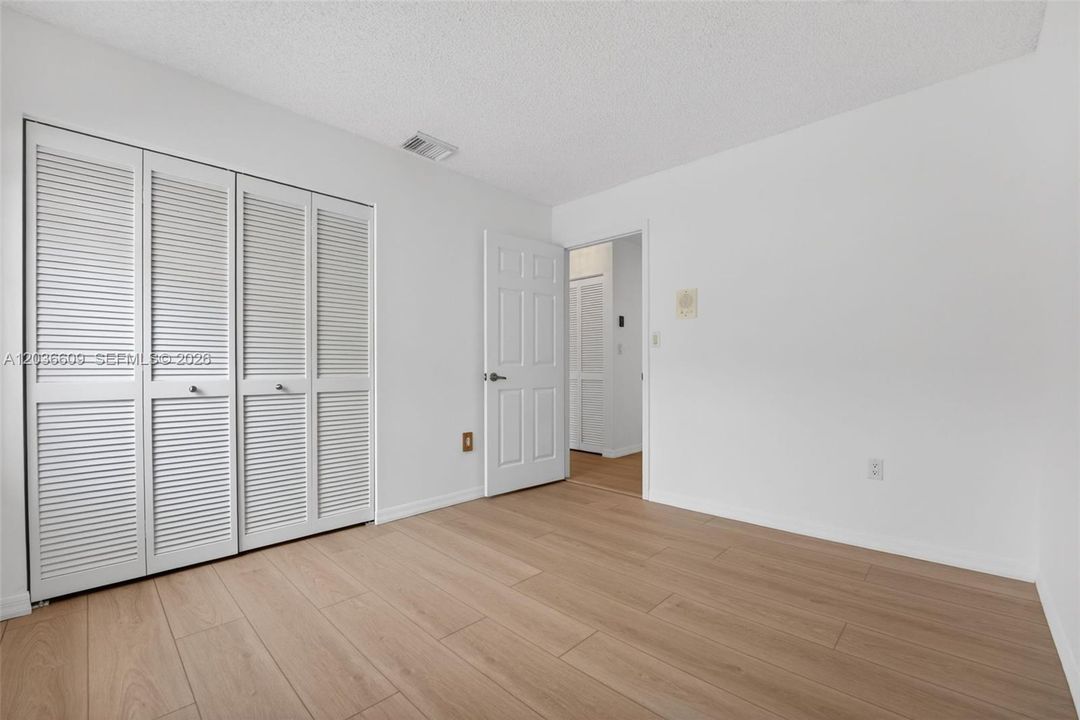 Bedroom 3 Pic 1