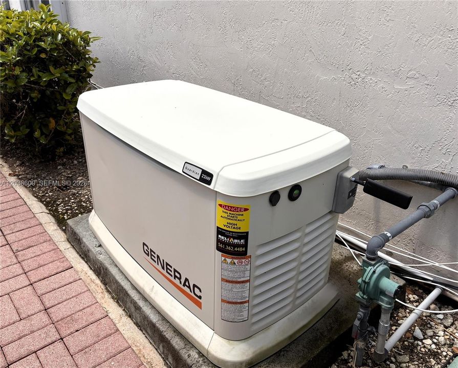 Generac Guardian 22KW Pic 1