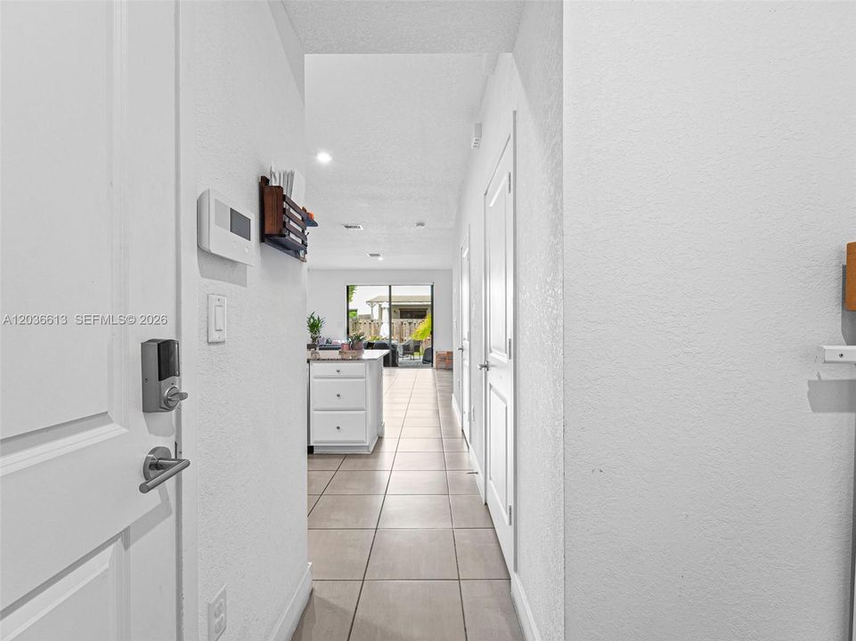 For Rent: $2,800 (3 beds, 2 baths, 0 Square Feet)
