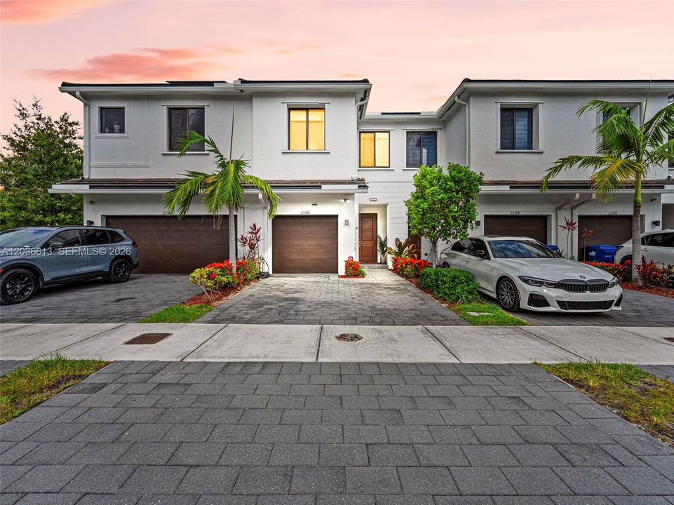 For Rent: $2,800 (3 beds, 2 baths, 0 Square Feet)