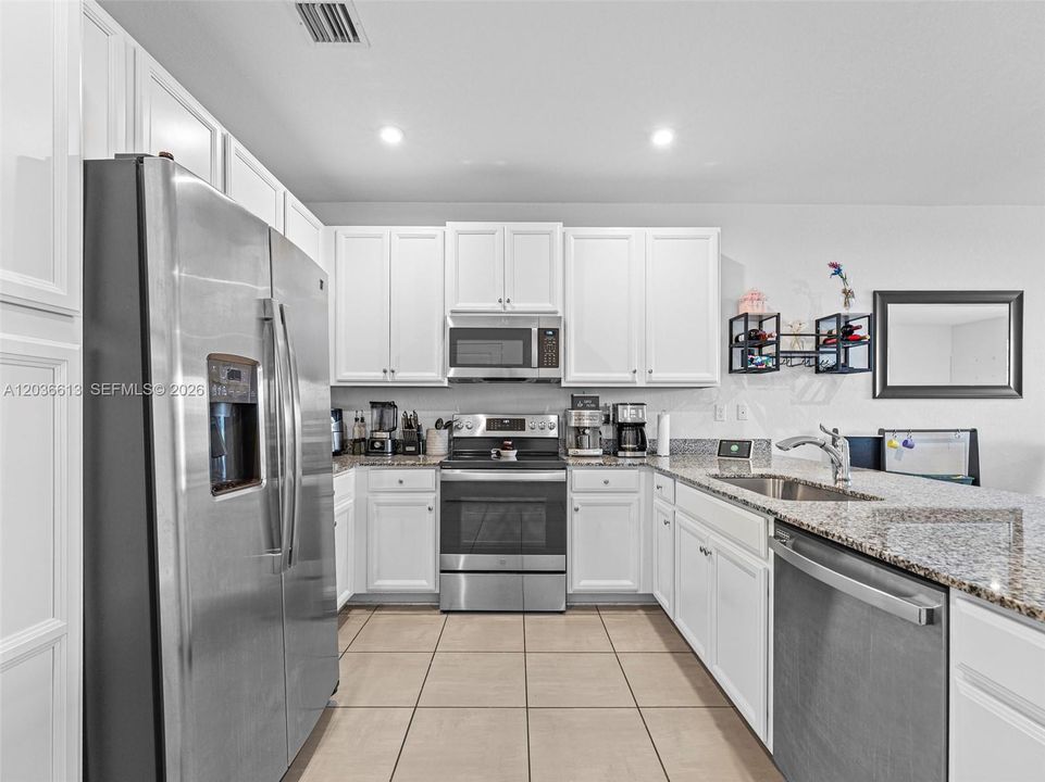For Rent: $2,800 (3 beds, 2 baths, 0 Square Feet)