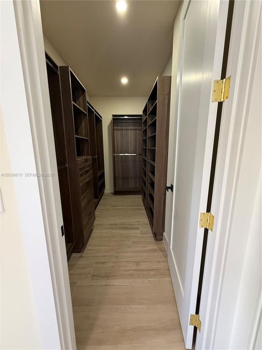 En Renta: $18,000 (5 camas, 4 baños, 3114 Pies cuadrados)