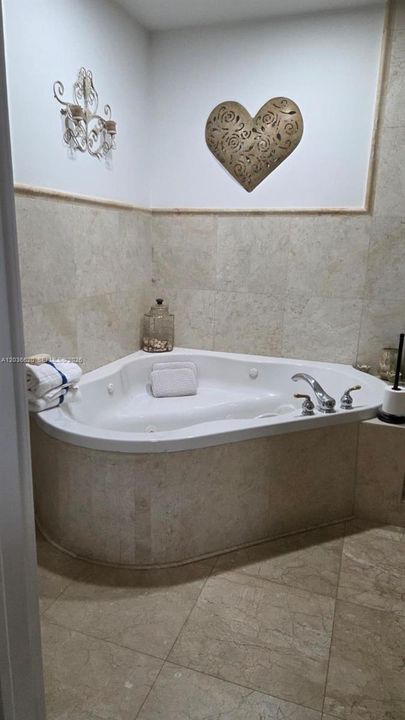 На продажу: $779,000 (3 спален, 2 ванн, 0 Квадратных фут)