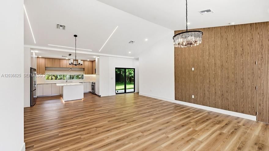 For Sale: $719,000 (4 beds, 3 baths, 1444 Square Feet)