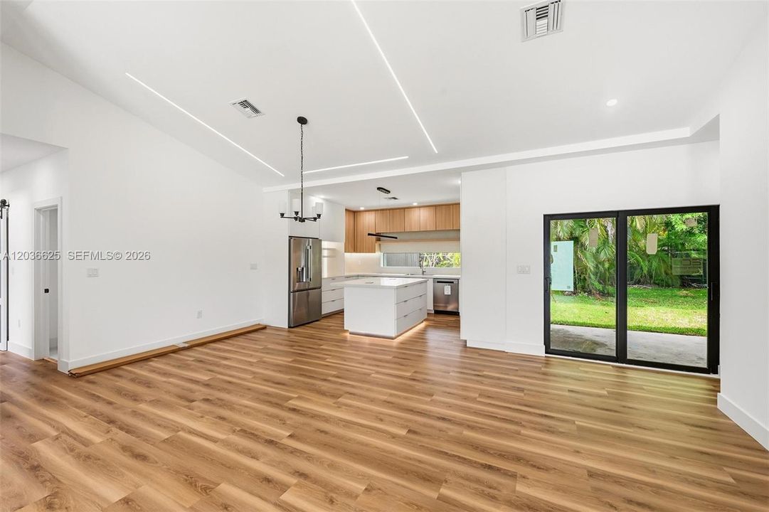 For Sale: $719,000 (4 beds, 3 baths, 1444 Square Feet)