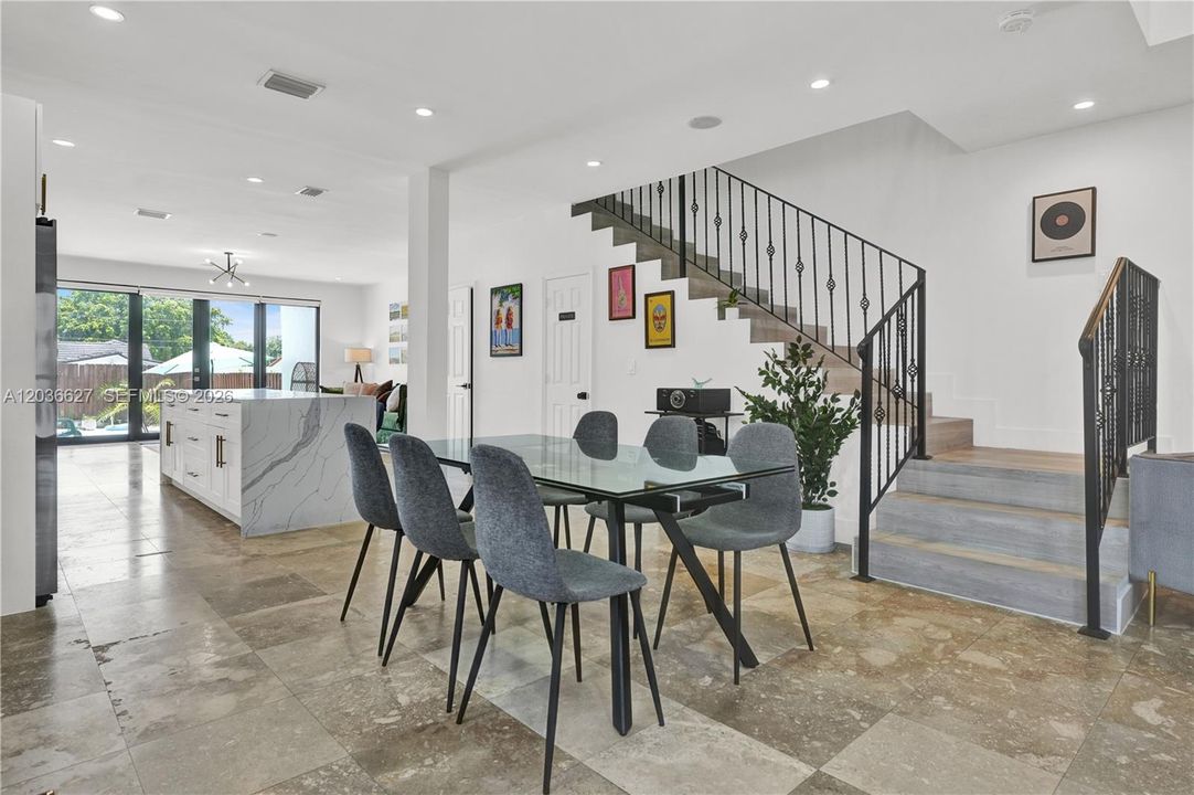For Sale: $1,150,000 (3 beds, 3 baths, 2185 Square Feet)