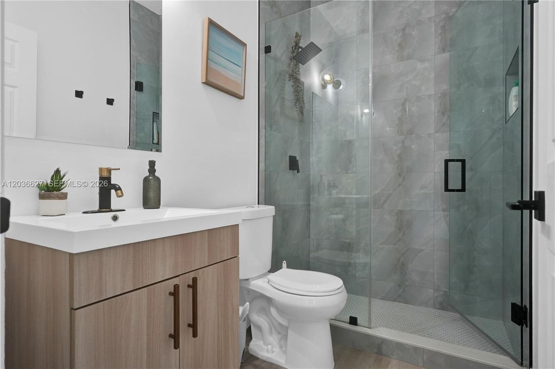 For Sale: $1,150,000 (3 beds, 3 baths, 2185 Square Feet)