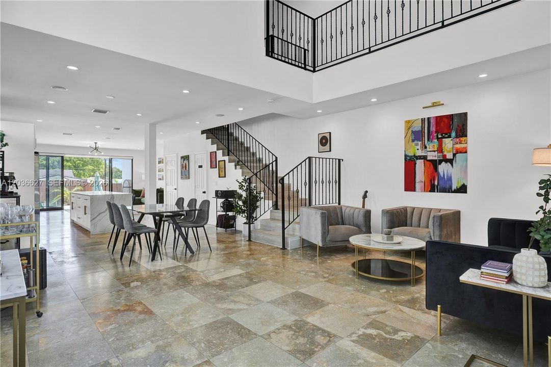 For Sale: $1,150,000 (3 beds, 3 baths, 2185 Square Feet)