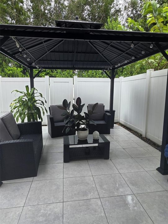 For Sale: $480,000 (3 beds, 2 baths, 1483 Square Feet)