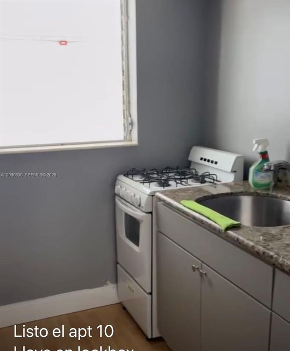 En Renta: $1,900 (0 camas, 1 baños, 390 Pies cuadrados)