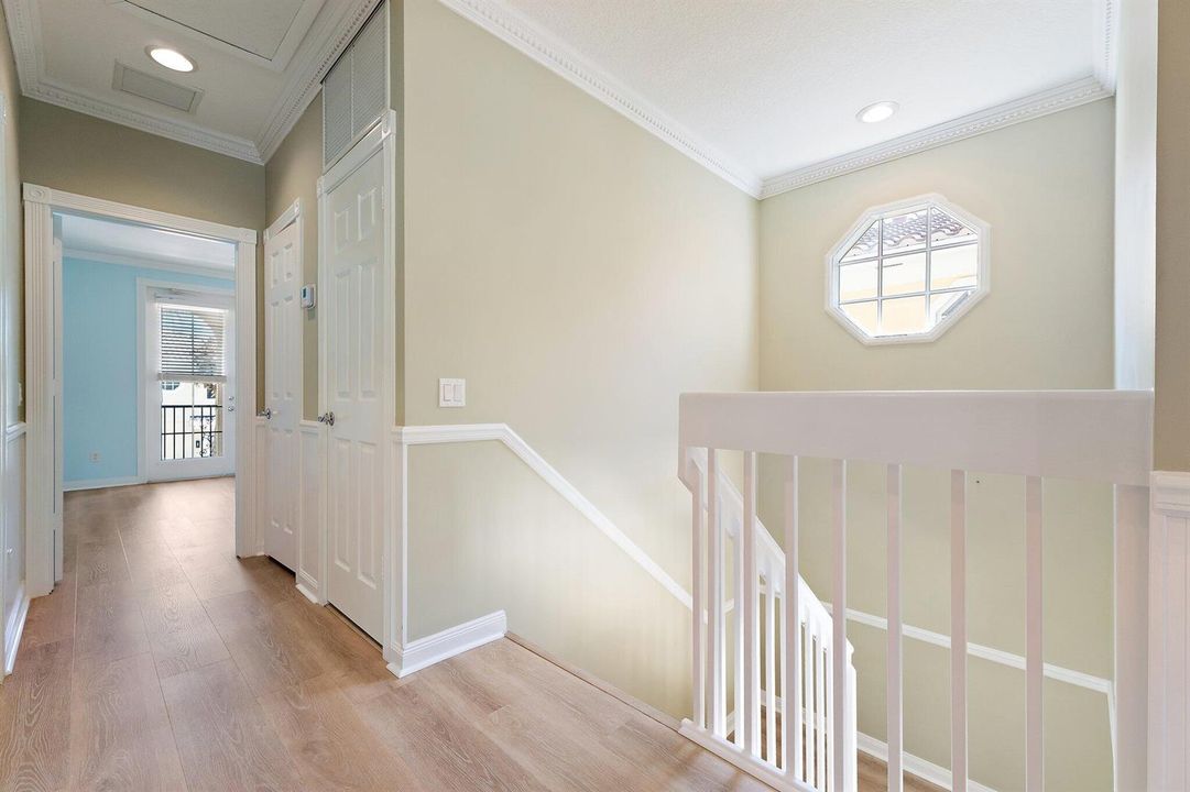 2nd Fl Hall