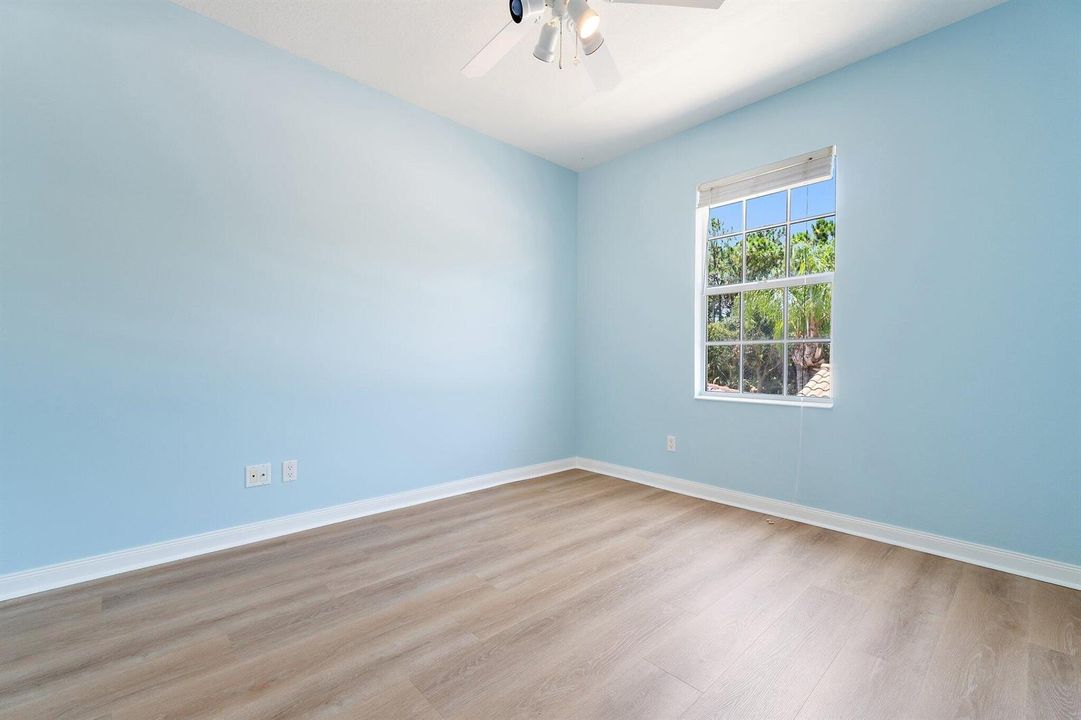BR 3 - w walkin closet (1)