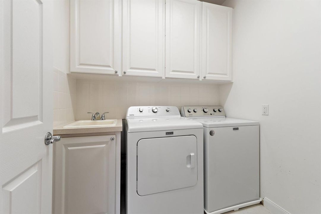 2nd FL Laundry