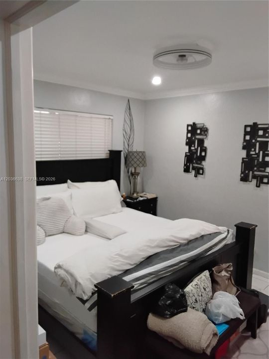En Venta: $569,000 (3 camas, 2 baños, 1318 Pies cuadrados)