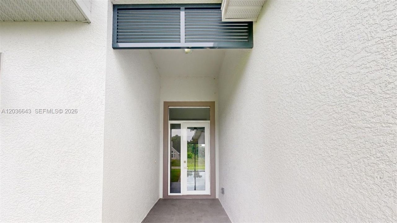 For Rent: $2,200 (3 beds, 2 baths, 1635 Square Feet)
