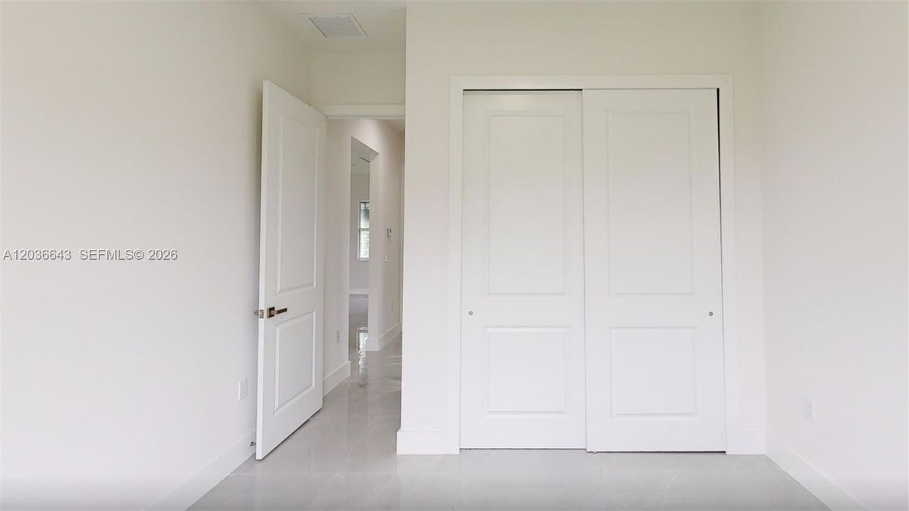 For Rent: $2,200 (3 beds, 2 baths, 1635 Square Feet)