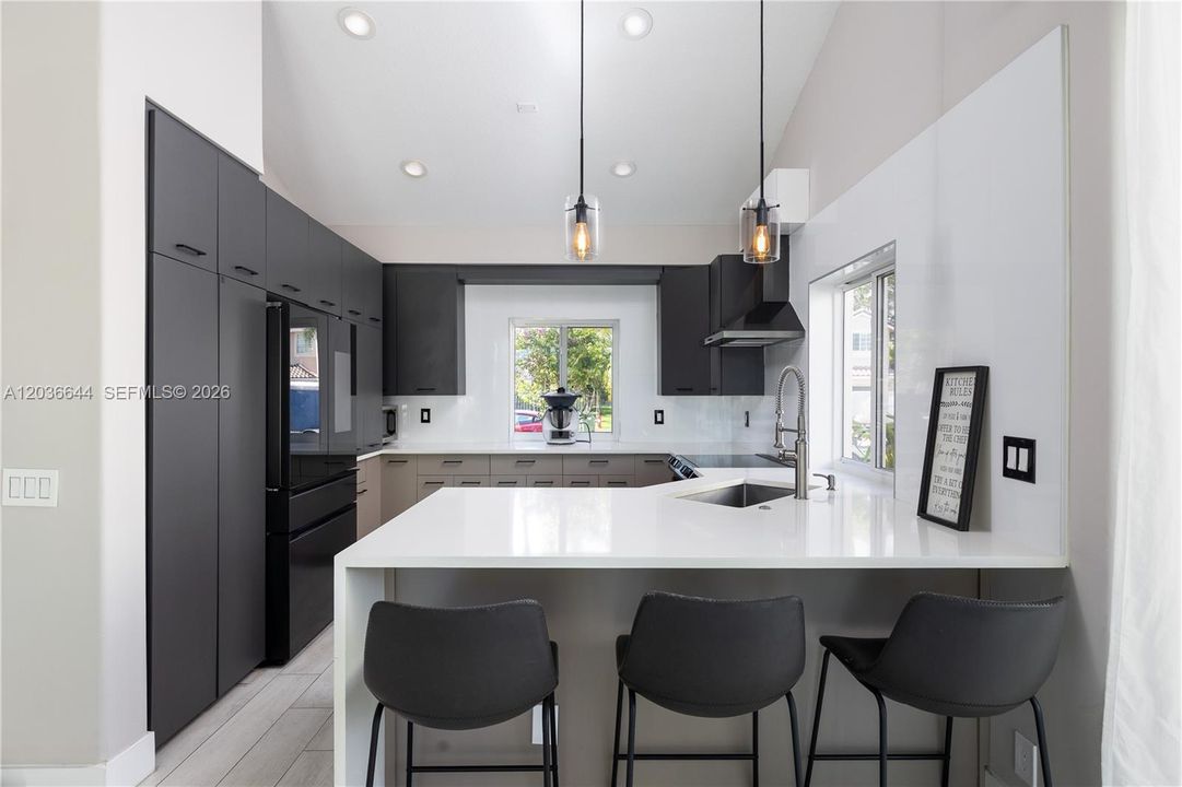For Sale: $1,100,000 (4 beds, 3 baths, 2394 Square Feet)