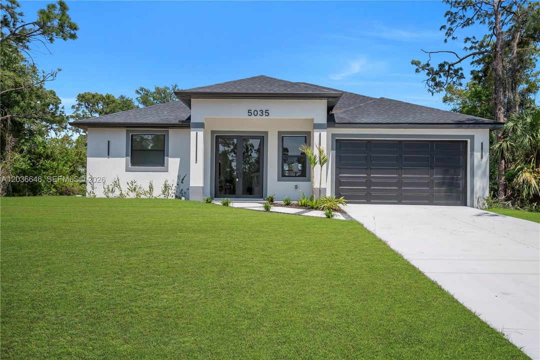 For Sale: $349,900 (3 beds, 2 baths, 1571 Square Feet)