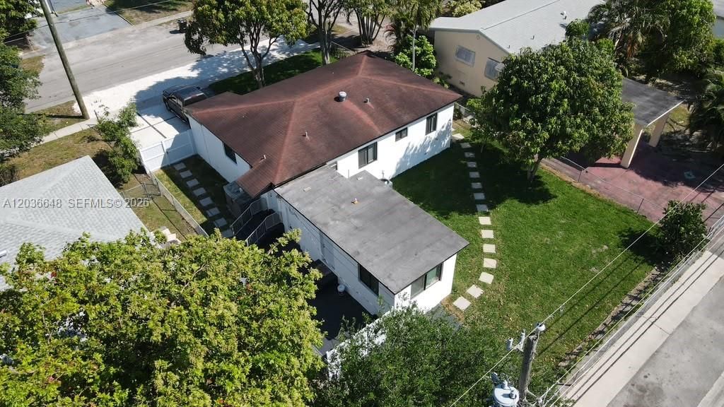 На продажу: $539,999 (4 спален, 3 ванн, 1184 Квадратных фут)