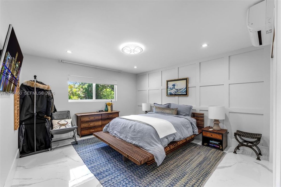 For Sale: $2,650,000 (4 beds, 4 baths, 2504 Square Feet)