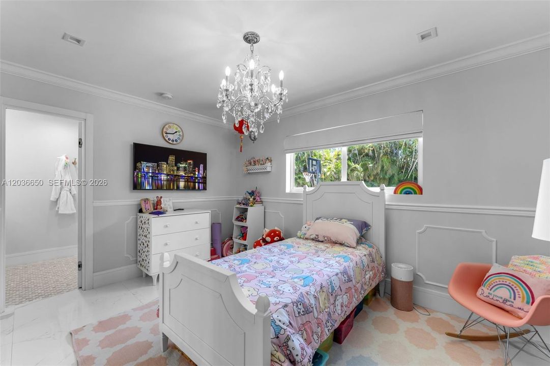 For Sale: $2,650,000 (4 beds, 4 baths, 2504 Square Feet)