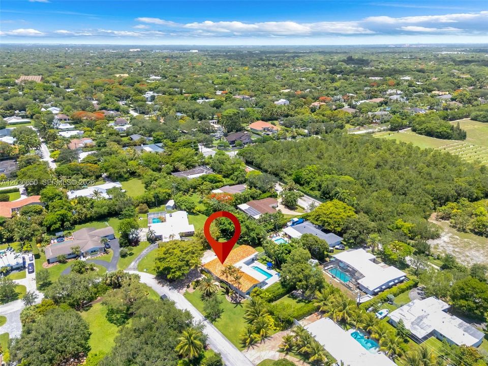For Sale: $2,650,000 (4 beds, 4 baths, 2504 Square Feet)