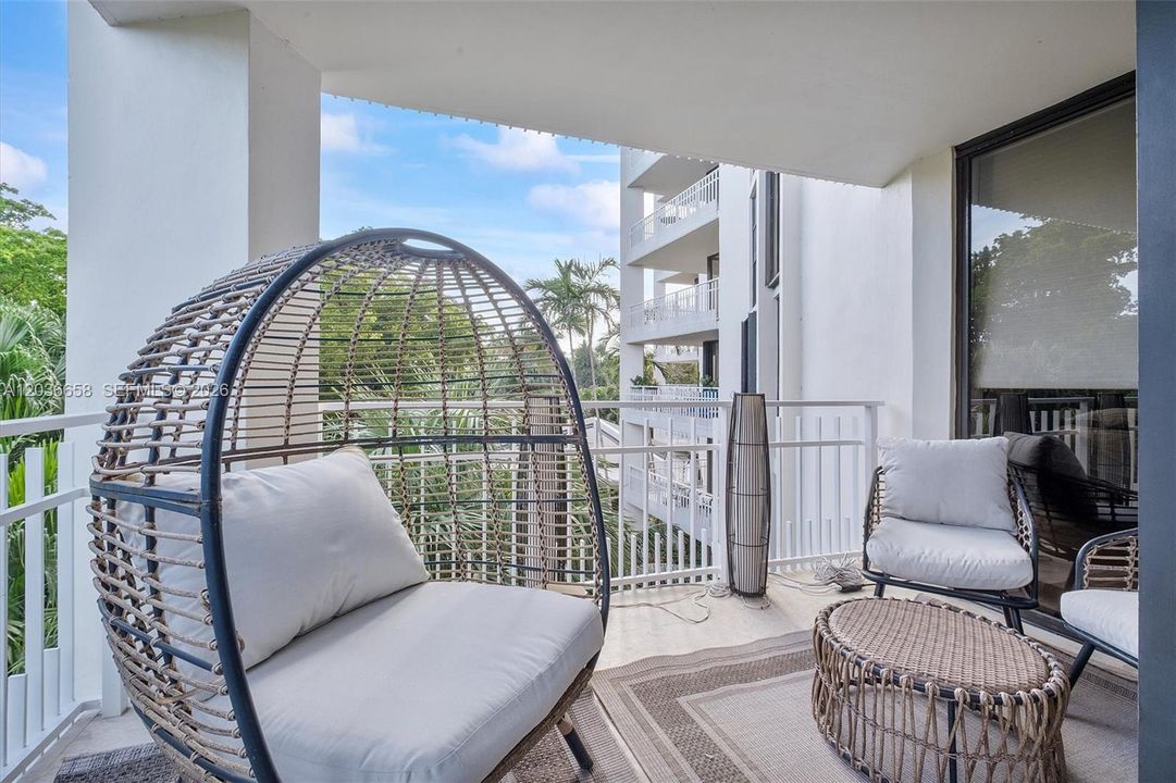 For Sale: $475,000 (2 beds, 2 baths, 1538 Square Feet)