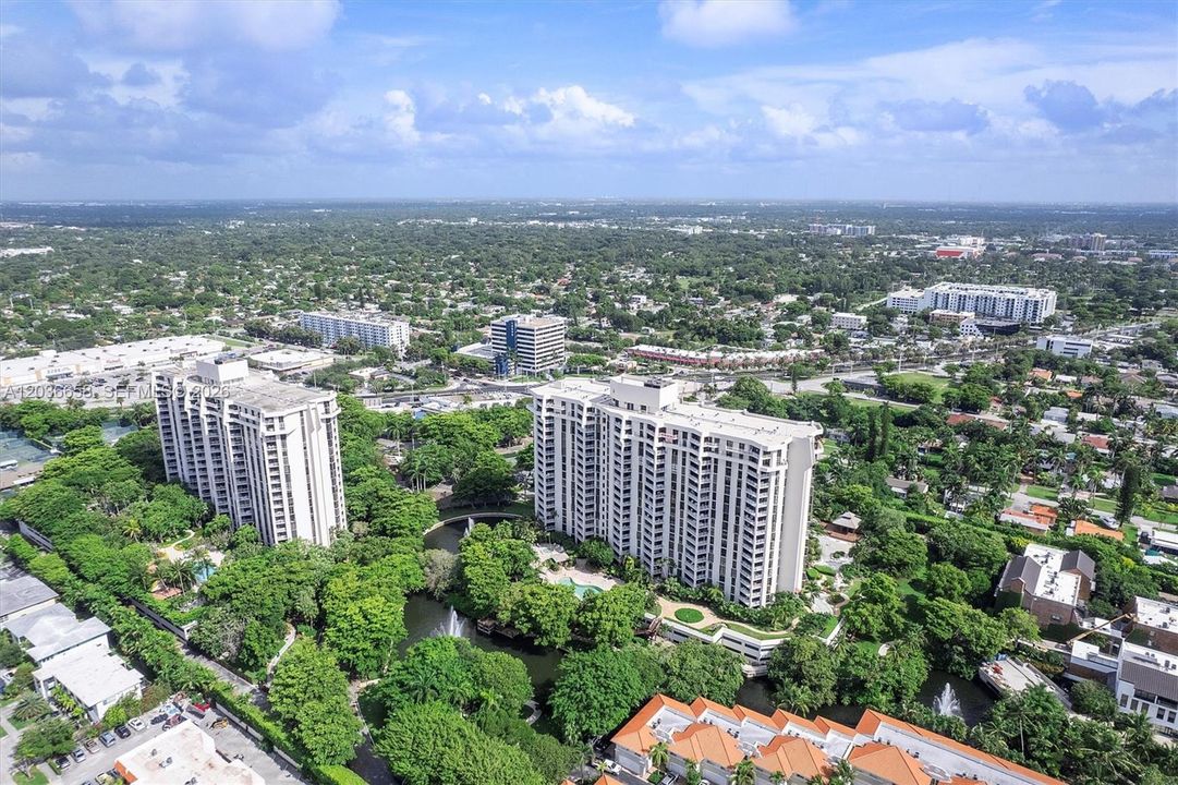 For Sale: $475,000 (2 beds, 2 baths, 1538 Square Feet)