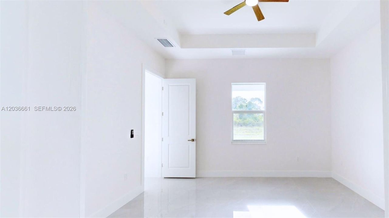 For Rent: $2,200 (3 beds, 2 baths, 1635 Square Feet)