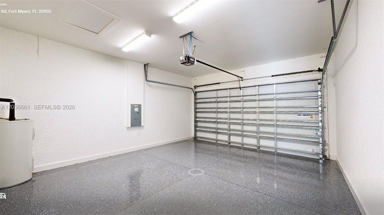 For Rent: $2,200 (3 beds, 2 baths, 1635 Square Feet)