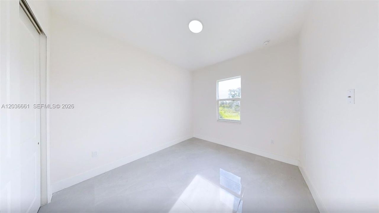 For Rent: $2,200 (3 beds, 2 baths, 1635 Square Feet)