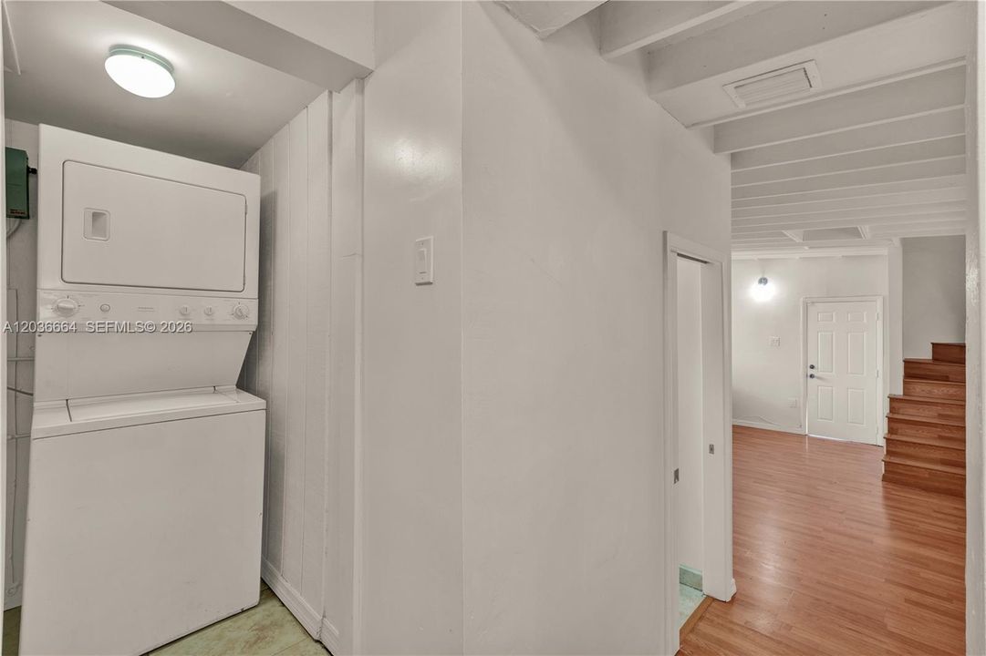 En Renta: $2,500 (2 camas, 2 baños, 2472 Pies cuadrados)